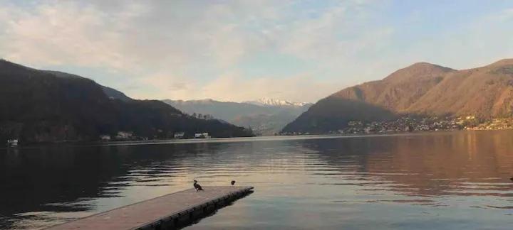 Rifugio Sul Lago Di Lugano A Porto Ceresio Kültér fotó